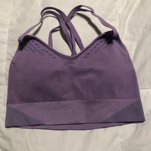 Target seamless sports bra. Size medium. Purple color.